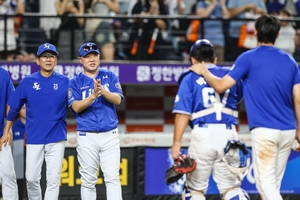 삼성 라이온즈 박진만 감독의 리더십…팀 패배 사슬 끊다