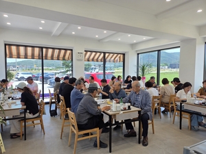 [포커스]경주 ‘들녘한끼’ 1호점 여름철 별미 성지되나