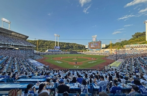삼성 라이온즈, 역대 한 시즌 최다 관중 돌파…140만명도 눈앞