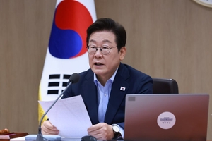 아동수당 만 8세까지 확대·지방엔 추가 지원...내년 728조 ‘슈퍼 예산’ 편성