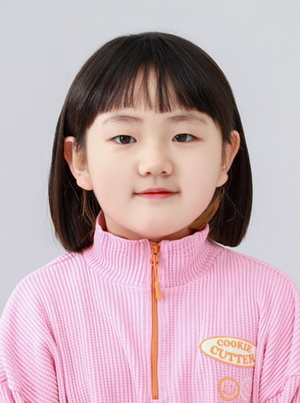 “무대에 선 순간, 꿈이 현실이 됐어요”…초등생 자매 같은 두 소녀의 특별한 도전