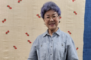 거친 천에 새긴 삶의 희망…무삼에 예술혼 불어넣은 김관용 前 경북도지사 부인 김춘희 여사