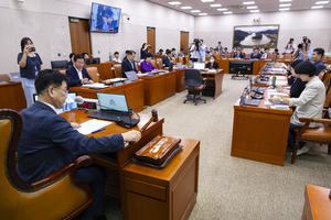 산불특위 국회 상임위 문턱 넘어…피해지원 재건위 구성된다