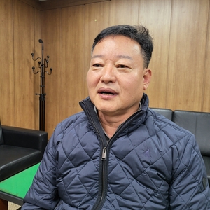 “받았으니 갚는다”…한 달 급여 기탁한 영주시청 배진철 주무관의 약속