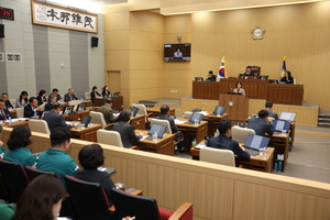 [경북정치]예천군의회, 제281회 임시회 개회…주요 사업장 점검 및 행정사무감사 준비