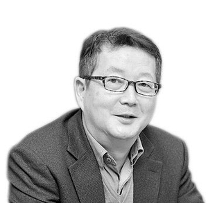 [시선과 창] APEC정상회의 이후와 XR버스