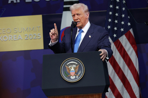 트럼프 “한국 핵추진 잠수함 건조 승인”