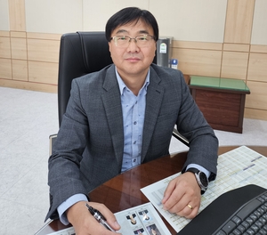 [군위 삼국유사 전국 가족걷기대회 인터뷰] 군위댐, “생활형 친수공간으로 거듭날 것”