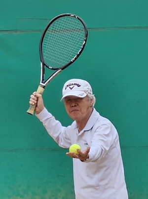 [동네뉴스] 테니스로 건강을 유지하는 91세 소원영 선생