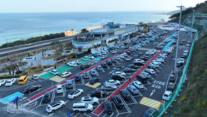 [포토뉴스] 북적이는 포항~영덕고속도로 포항휴게소