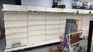 ‘유통업체 부도 파장’ 일자리 잃은 그들 “에휴~ 어디 일할 곳 없을까요?”…지역 경제 그림자(종합)