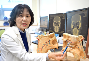 [인터뷰]예미경 대구가톨릭대병원 이비인후과 교수 “감기 뒤 냄새 안 난다면…절대 가볍게 넘기면 안 돼”