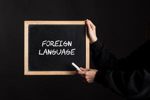 ‘에겐남? 테토녀?’ 신조어 난무…일상 넘어 공공영역까지 번진 외국어