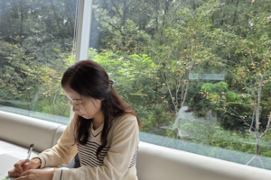 [동네뉴스] 90권 메모광의 기록 습관이 만든 책 ‘쓰는 사람으로 살아간다는 것’