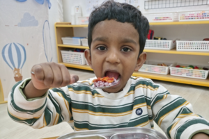 [동네뉴스] “배추김치 한입 물고 최고”...인도 어린이 자간, 한국 음식에 푹 빠졌다