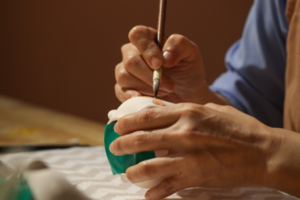 [인터뷰] 생명의 시작을 빚다…세종대왕자태실의 고장서 태항아리 빚는 박보순 도예가