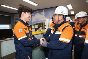 장인화 회장, 현장서 연 2026년...안전 최우선 경영 선언