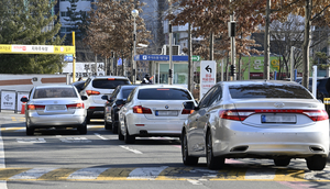 주차면 1천480대인데도 꽉 찼다…칠곡경북대병원, ‘주차장 규모의 역설’