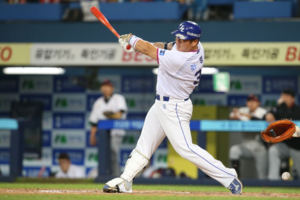 [삼성 새전력 리포트] ‘친정팀 복귀’ 최형우 타선 압박감 커져