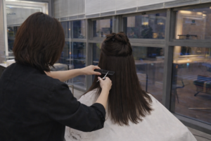 기술교육 내세워 열정페이…손 습진에 허리·무릎 통증도 감내