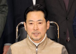 장동혁 단식, 8일 만 중단…“더 큰 싸움 위해”