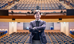 [토크人사이드] 김희철 대구문화예술회관 관장 “36년만에 리브랜딩…낡은 외피 벗고 ‘창작 산실’로”