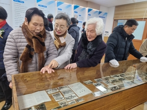 [동네뉴스] 100년 역사의 경산 진량초등서 역사관 개관