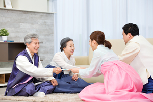 고민 많은 세뱃돈…이번 설엔 이렇게, 중고생 5만원·대학생 10만원