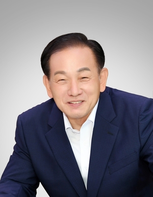 문경시장 선거 3파전… 신현국·김학홍·엄원식 격돌