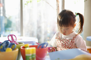 어린이집 신학기 준비·적응 기간만 3주?...워킹맘은 “웁니다”