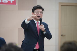 [3040 정치인들 변화를 외치다②] “청년 정치인 발굴·육성 필요”