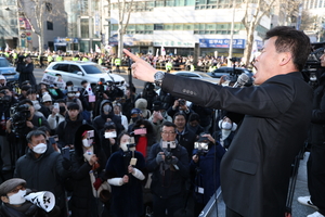 “잘못 세운 죄 책임져야”…보수 텃밭서도 자성의 목소리