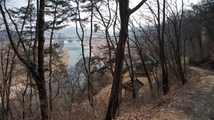 [주말&여행-경북 안동 단호리 낙암정] 도깨비 전설 얽힌, 정자는 붉은 벼랑위에 새집 마냥 앉았다