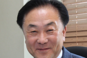 [주말 인터뷰] 제자 꿈 키우는 마중물 되길…정년 퇴임한 김기홍 구미대 교학부총장