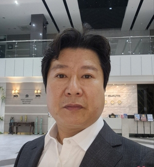 [이 사람] “섬을 상품 아닌 ‘이야기’로 팔다”...이종규 울릉 주한투어 대표