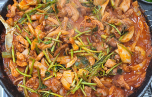 [맛나게 멋나게] 오리불고기 생각날땐 향나루 식당