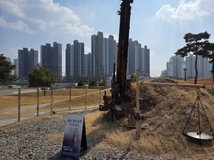 [포커스] 1년 넘게 불꺼진 포항 ‘불의 정원’