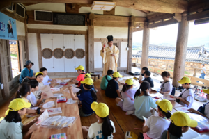 [백세청춘] 4천644명 어르신 사회활동 지원 ‘8282민원처리’ 기동반 만족도↑