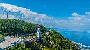 [주말, 픽] 바다로 이어지는 길, 빛으로 물드는 밤…영덕 해맞이공원 ‘봄 체류형 관광지’로 완성