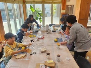 로봇청소기 한 대가 바꾼 신혼의 저녁…영주, 혼인 늘고 아이 맡길 곳도 늘었다