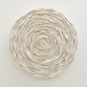 패션 미학과 순수 예술의 융합…아트스페이스펄, 김건이 개인전 ‘MUTE STRUCTURE’