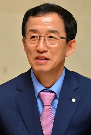 [속보]김사열 전 위원장 대구교육감 출마 포기 “죄송하다”