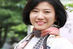 [문화산책] 우리가 가르치지 않은 감각, 후각이 아이를 깨운다