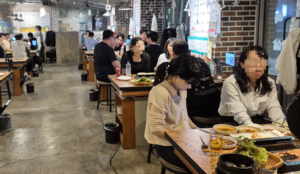 “프랜차이즈보다 개성”… 대구 삼덕동 상권의 부활, 2030 사로잡은 ‘골목의 힘’