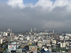 포스코 굴뚝은 피어오르는데, 산단은 조용하다