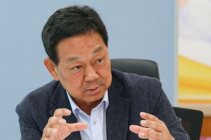 [당선인에게 듣는다] 세 번째 도전 끝에 성주군수 당선, 전화식의 첫 행보