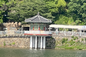 [걸어서 만나는 우리동네 문화유산]울진성류굴, 단순 명승 넘어 역사 공간으로