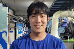 유니폼 입고 샤워까지…‘푸른 피의 에이스’ 원태인 간절함 통했다