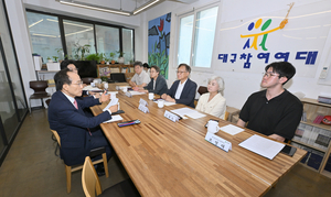 “낯선데 반갑다…” 추경호, 대구 시민사회단체 등과 ‘소통’ 강조