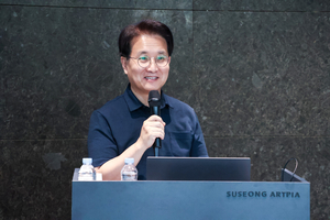 [공연장에서 만난 사람] 유윤종 음악평론가 “서양 클래식, 새롭게 바라보면 비밀이 보입니다”